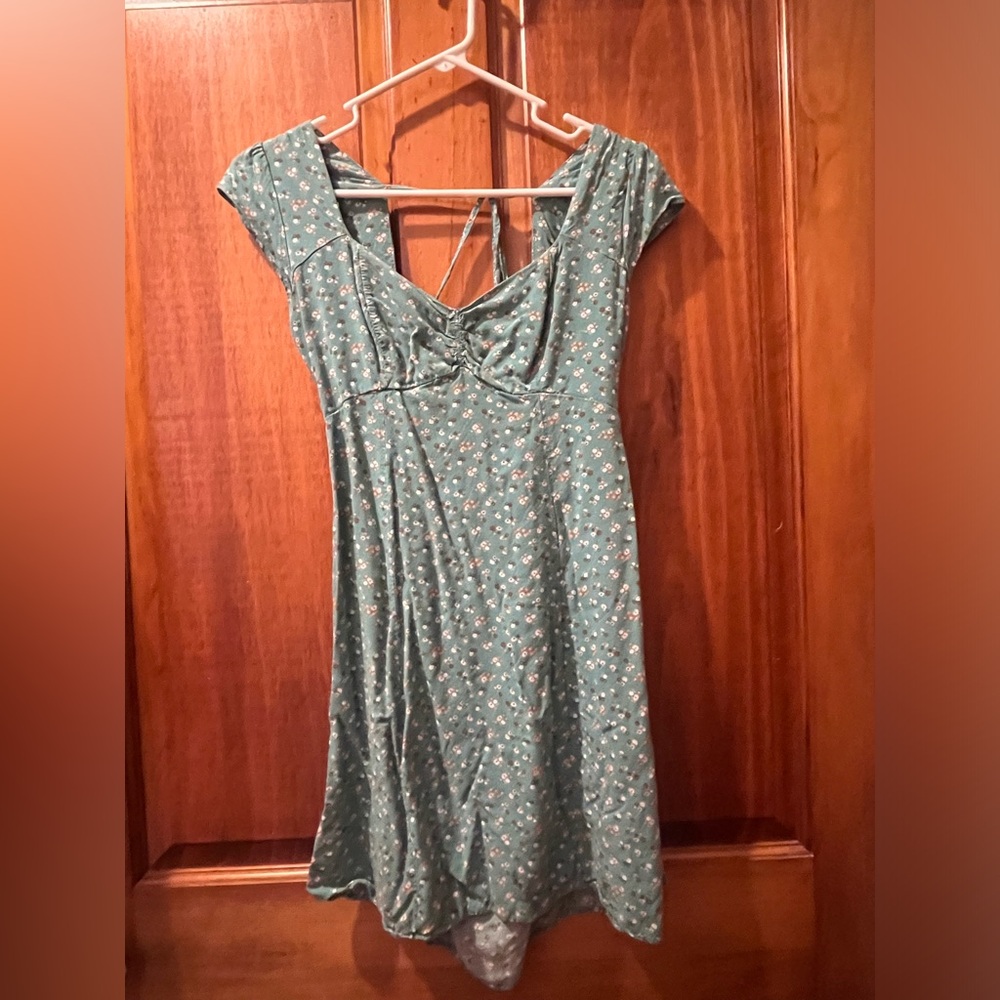 Aeropostale Backless Green Floral Dress